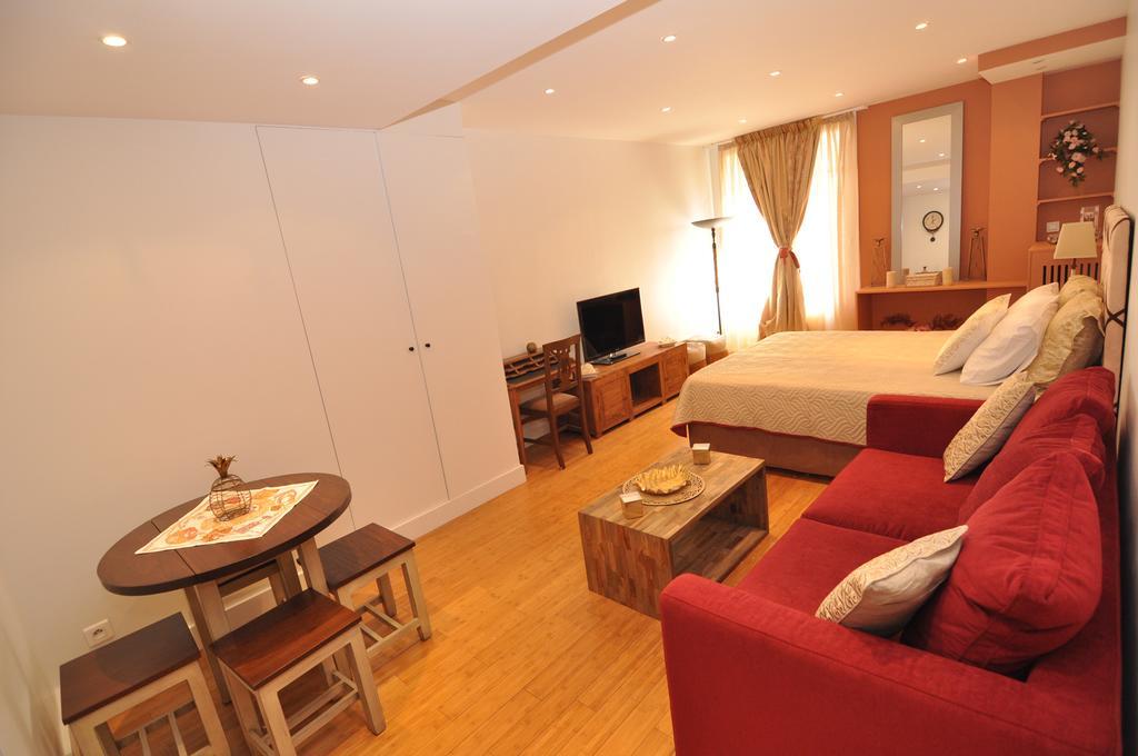 Champs Elysees Executive Apartment Paris Bagian luar foto